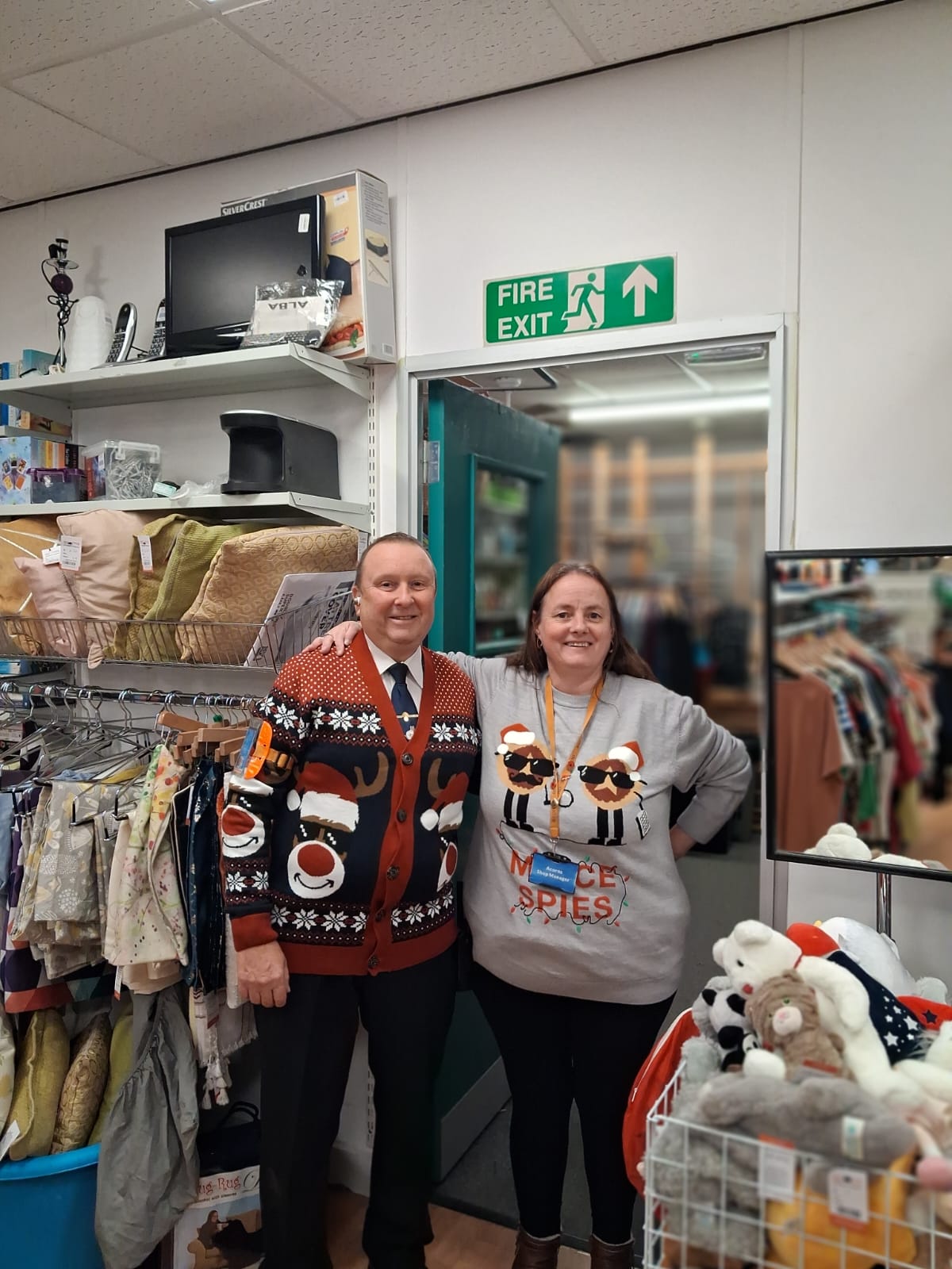 Festive Cheer Lights Up Cannon Park for Christmas Jumper Day